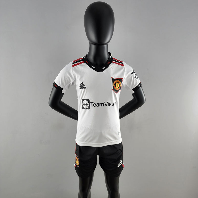 Kit Infantil Manchester United Reserva 22/23 - My Store