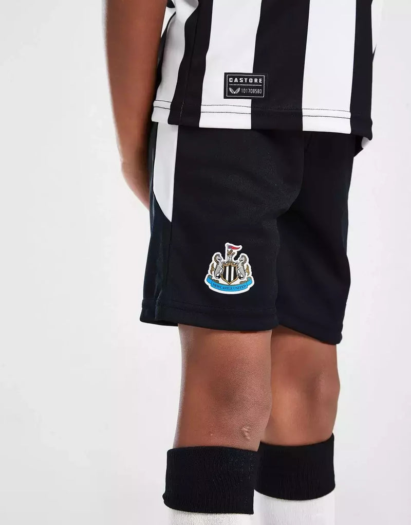 Kit Infantil NewCastle Home 23/24