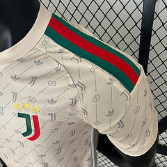 Camisa Juventus edição especial 24/25 Adidas Jogador Masculina